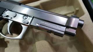 New.WE m9a1 Auto (SV) GAS BLOW BACK SERIES ระบบอัดแก๊สโบว์แบล๊ค บอดี้เหล็กสไลท์เหล็ก มีรางล่างติดอุปกรณ์เพิ่มได้ ปรับออโต้และยิงทีละนัดได้ ยิงแน่นๆงานเนียนๆสวยงาม ราคาพิเศษ