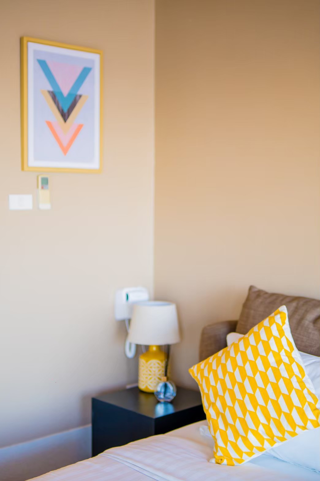 HR15064 บ้านพักติดทะเล The Ocean Beach Villa, Sam Roi Yod.