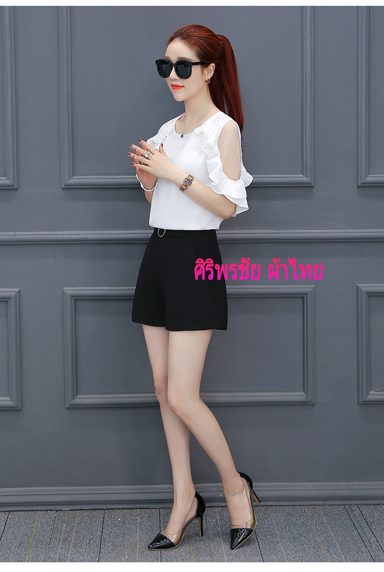 เสื้อทำงานชีฟองสีขาวแต่งผ้าอัดพรีทแขนเว้าผ้ามุ้ง เสื้อชีฟองแต่งพรีทสีขาว เสื้อทำงานเกาหลีคอแต่งโบว์ เสื้อสมัครงาน ชุดสมัครงาน เสื้อใส่กับผ้าถุง เสื้อใส่กับผ้าซิ่น