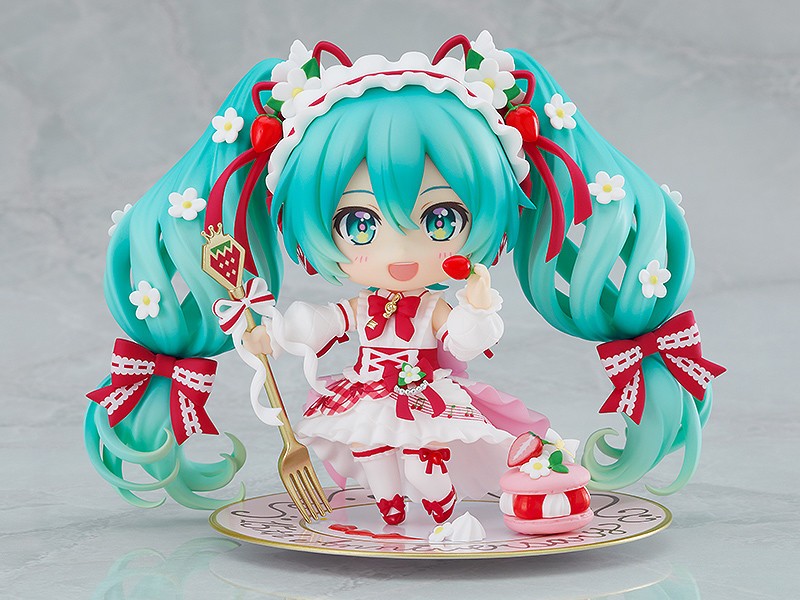 เปิดจอง : Nendoroid Hatsune Miku: 15th Anniversary Ver. (Re-run)