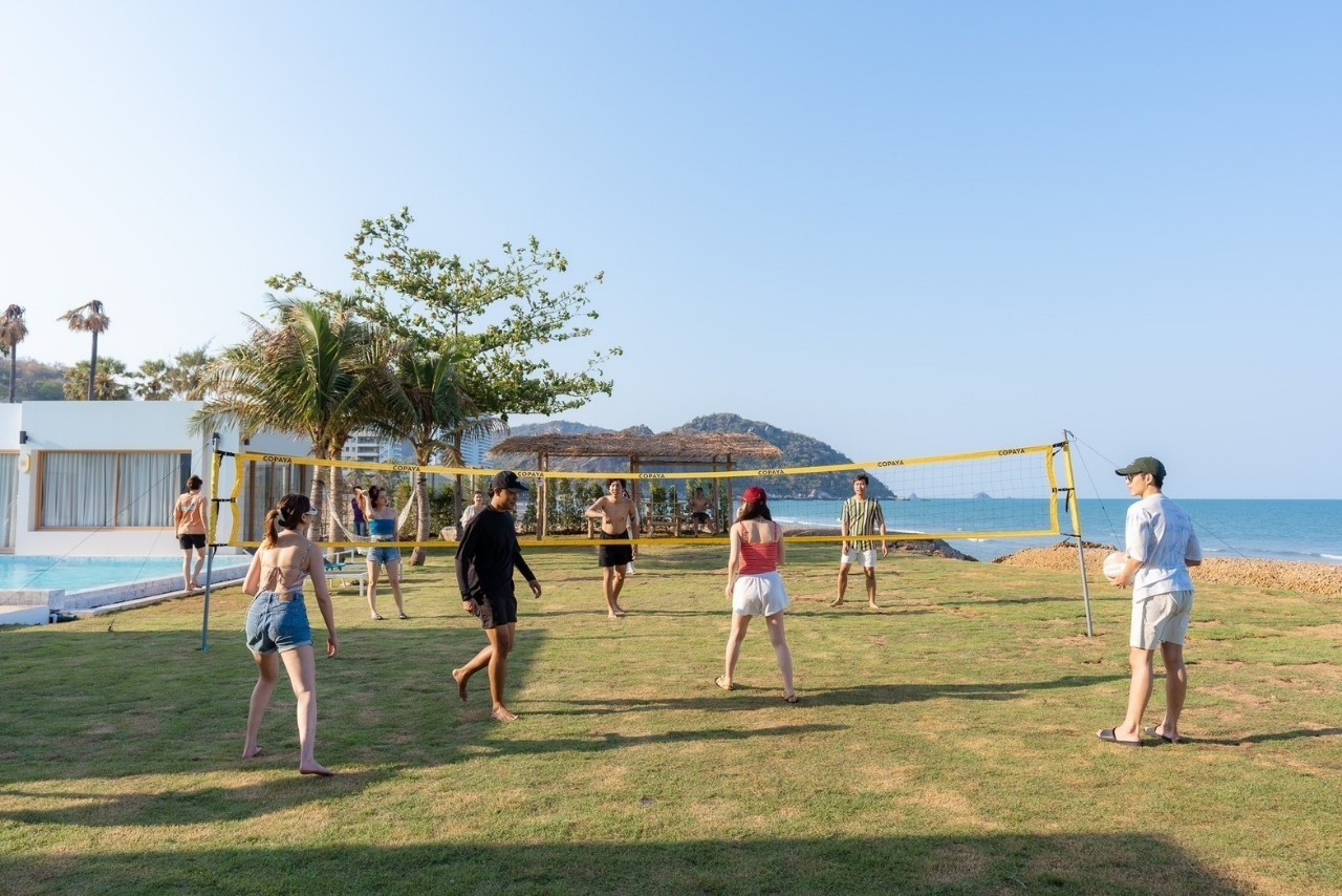 HR15080 The Bristol Beach Huahin Pool villa