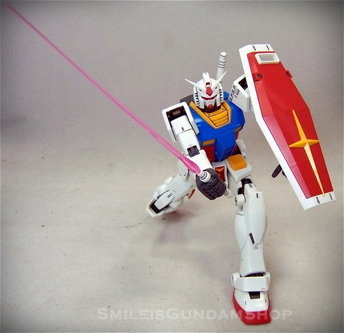 MG 1/100 RX-78-2 GUNDAM Ver. 2.0[014][โมจีนTT]