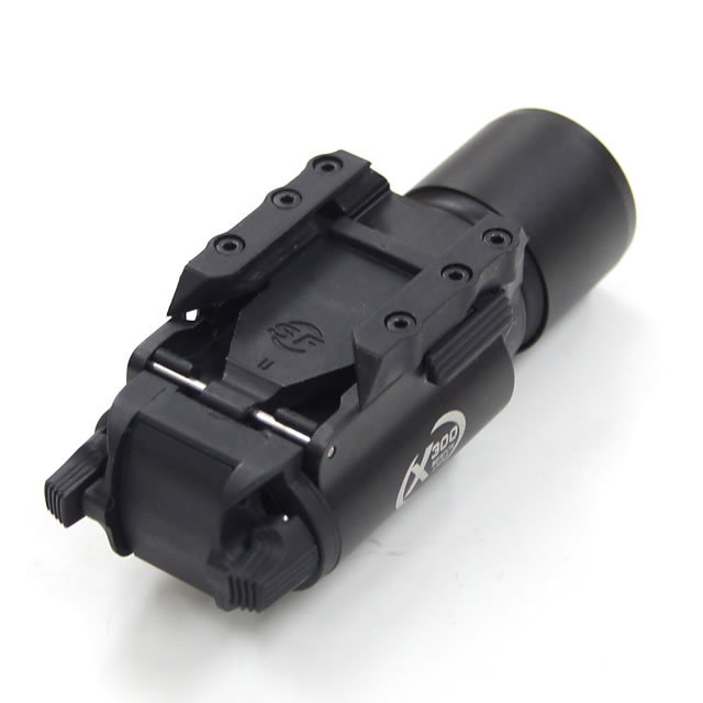 ไฟฉาย SOTAC รุ่น X300 ตัวเรือนผลิตจากอลูมิเนียมเกรดคุณภาพ หลอด LED ความสว่าง 400 lumens 2 functions : momentary / constant Runtime : 1.5 hours. Battery : 2 * CR123A Battery ( ไม่ได้แถมมา ) Dimension : ยาว 9.3 cm. Weight : 68 g. Water Proof : IPX7 Color :