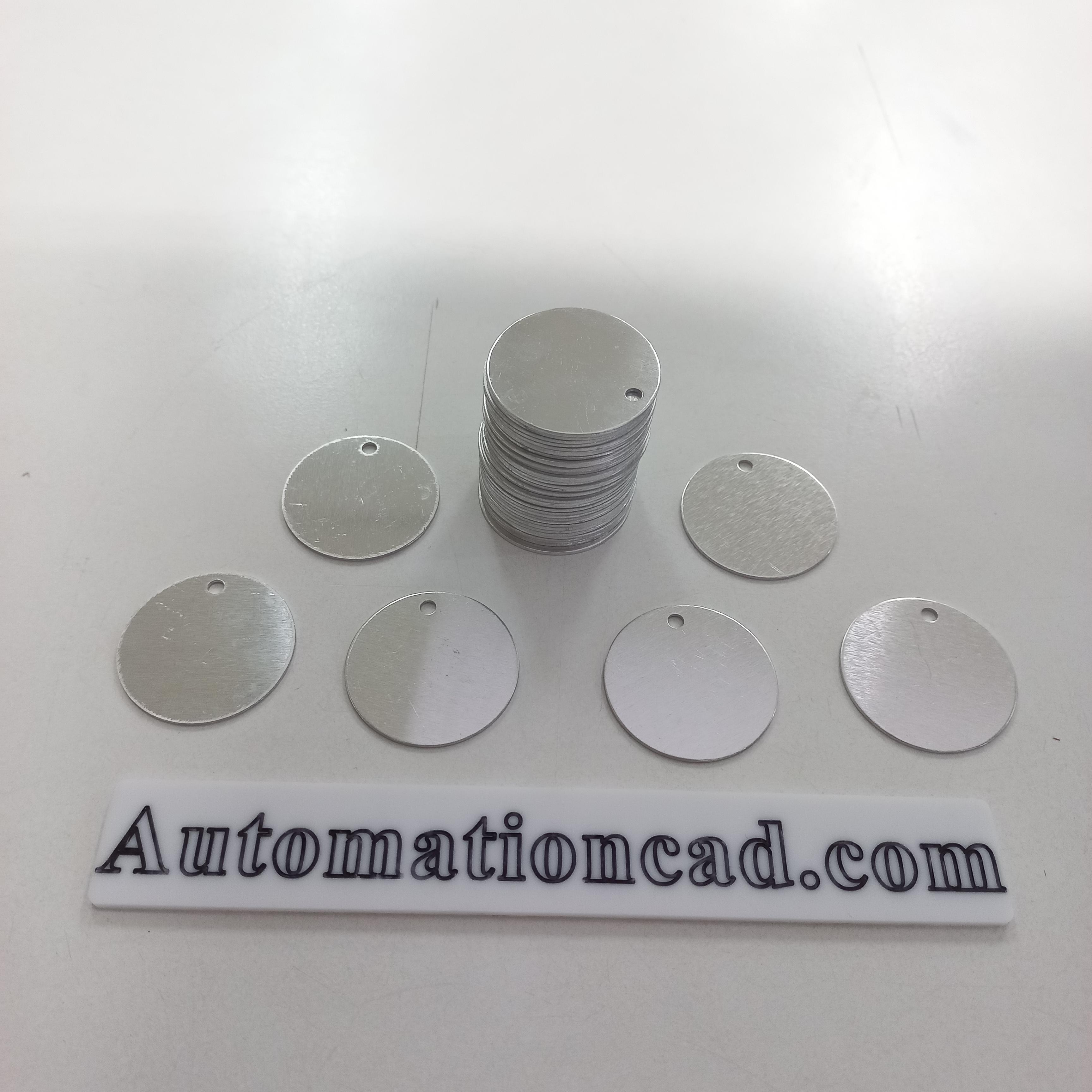 แท็กอะลูมิเนียม แบบกลม เส้นผ่าศูนย์กลาง 3 เซนติเมตร หนา 1 mm ป้ายแท็ก Name Tag ป้ายชื่อ