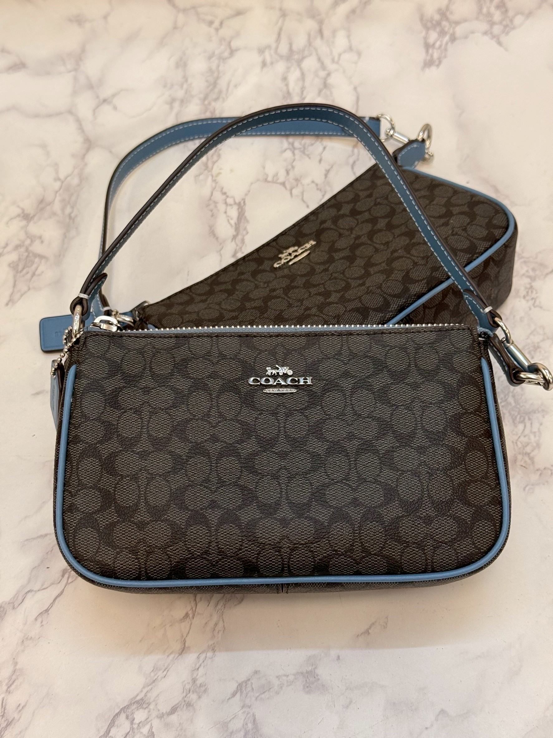 กระเป๋า Coach แท้ รุ่นCE698