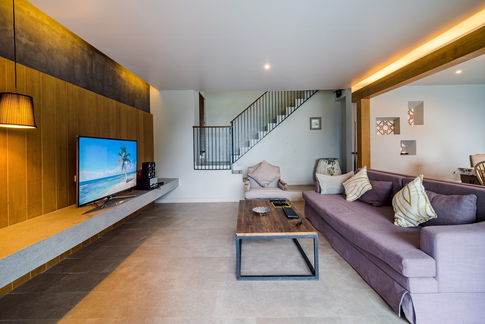 HR15019 บ้านพักหัวหิน บ้านทัศคานี บีช วิลล่า 1 ( Blue 3Bed Sea View )