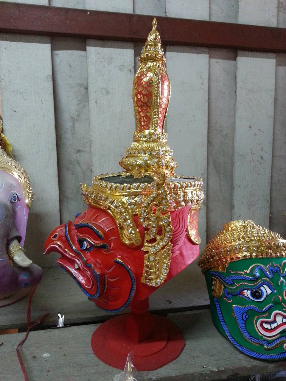 เศียรครุฑ ขนาดรอบ