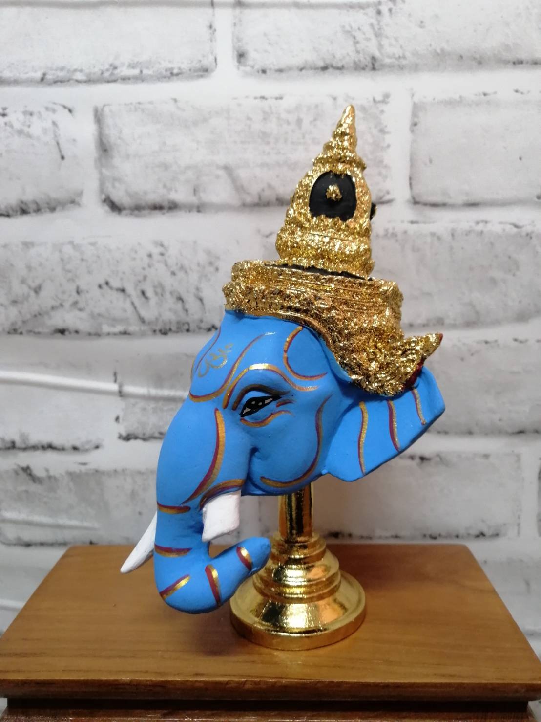 พระพิฆเนศ (สีฟ้า) ขนาดกลาง 4 นิ้ว พร้อมฐานทอง