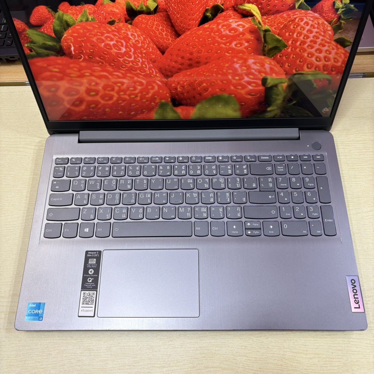 LENOVO IDEAPAD 3 15ITL6 82H800J9TA ติดฟิล์มกันรอยหน้าจอแล้ว สภาพเครื่อง 85%