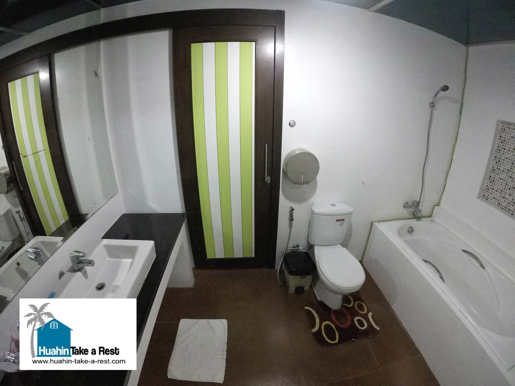 HR 15005 บ้านพักหัวหิน บ้านแนบเคหาสถ์ ใกล้ทะเล 50เมตร