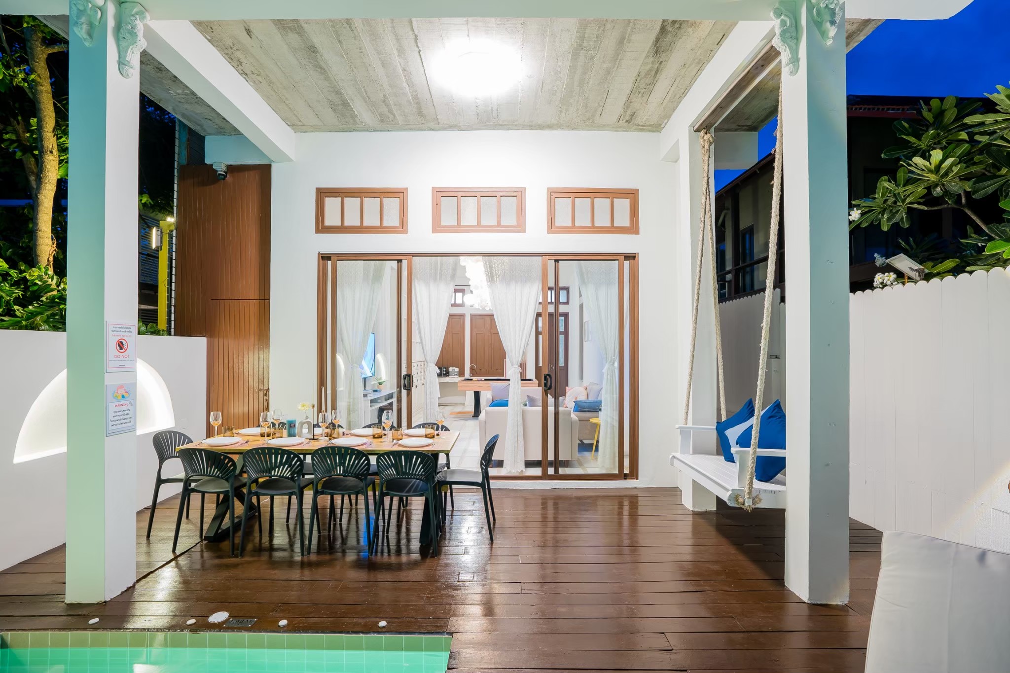 15086 บ้านพักติดทะเล De Pranburi beach villa