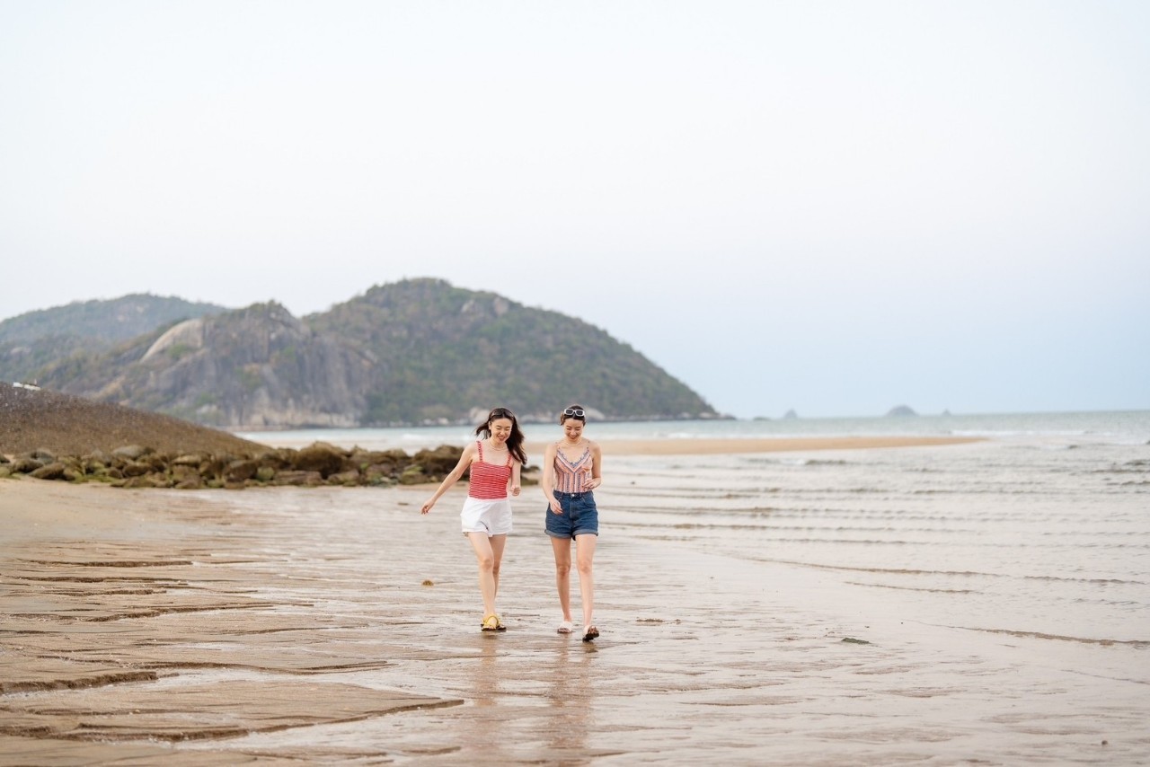 HR15080 The Bristol Beach Huahin Pool villa