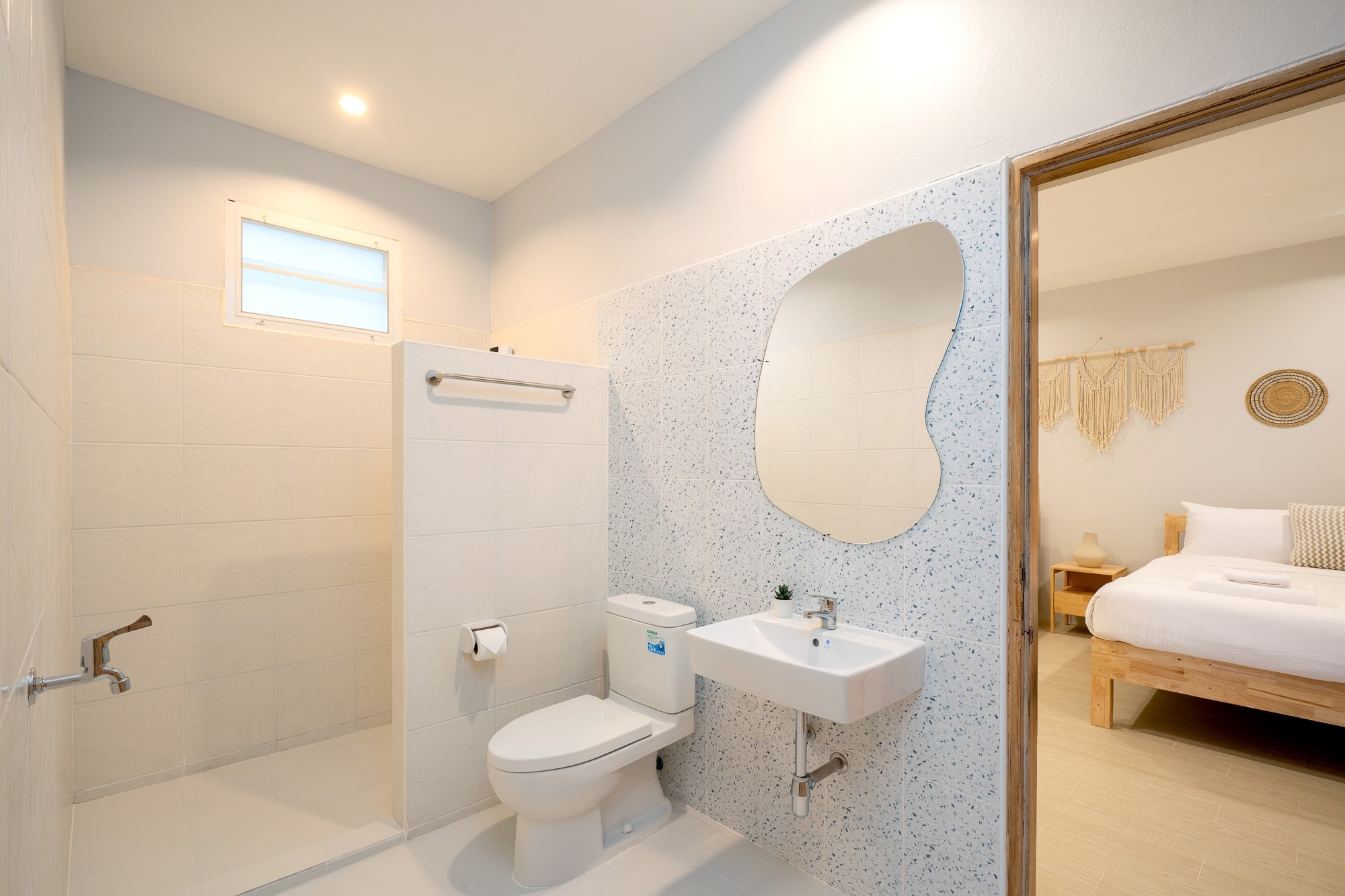 HR15048 บ้านพักติดทะเล กุยบุรี De Pana Beach Villa