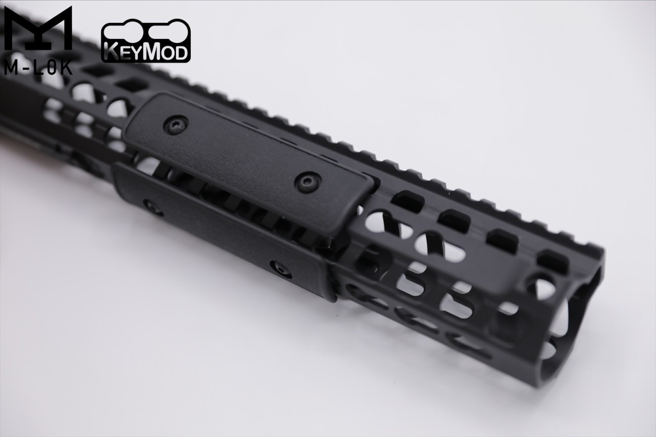 MI G2 SS-Series Panel Kit (ใช้ได้กับชุดหน้าระบบราง M-Lok และ ระบบราง Keymod เท่านั้น) ขนาด : กว้าง 2.8cm. ยาว 10cm. ใน1ชุดมี3ชิ้น คุณสมบัติ : #ผลิตจากโพลิเมอร์ #น้ำหนักเบา #ติดตั้งง่าย #สามรถติดตั้งได้กับหน้าระบบราง M-Lok และ Keymod เท่านั้น #ใช้สำหรับทำใ