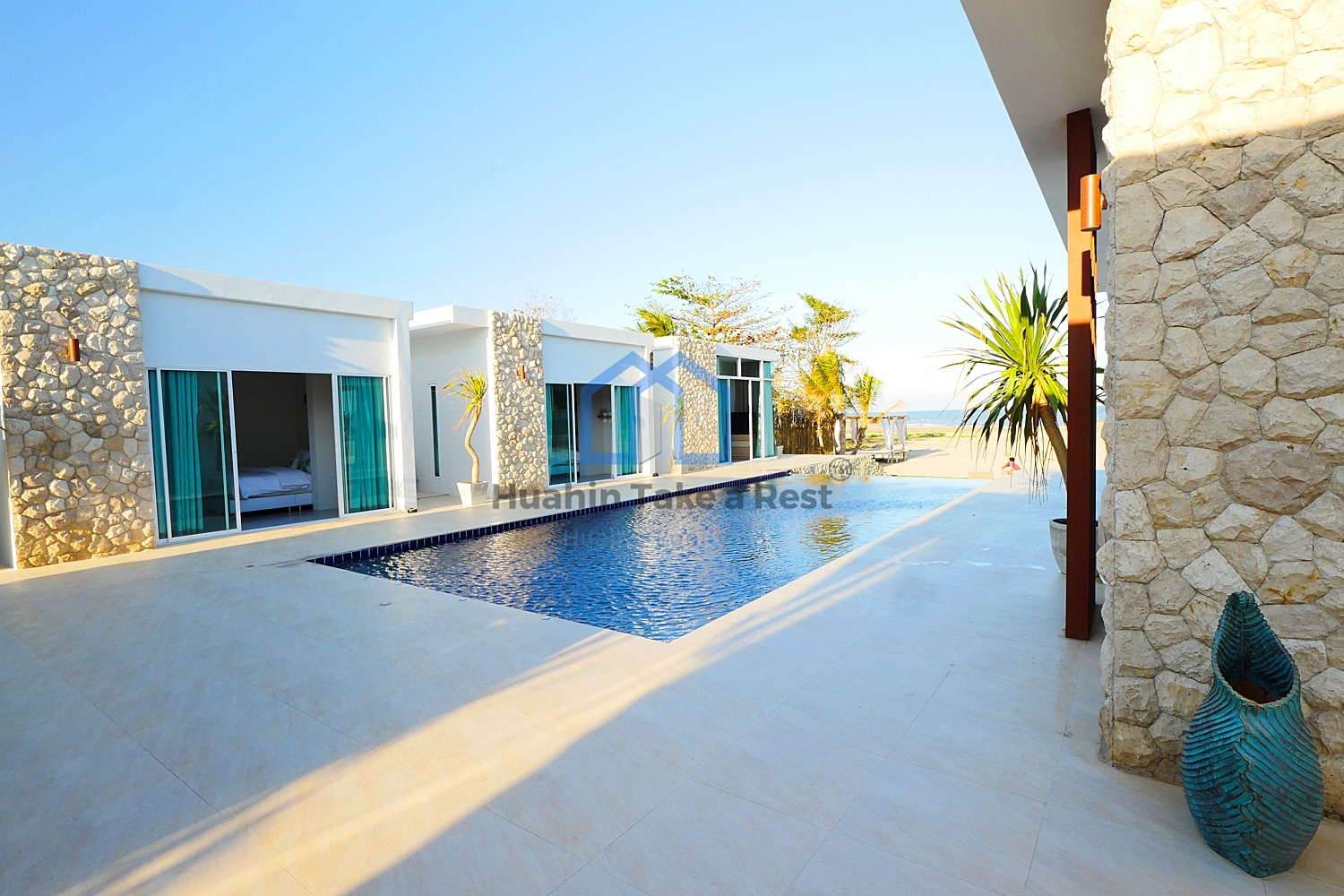 HR15012 บ้านพักติดทะเลปึกเตียน บ้านซีบรีซ2