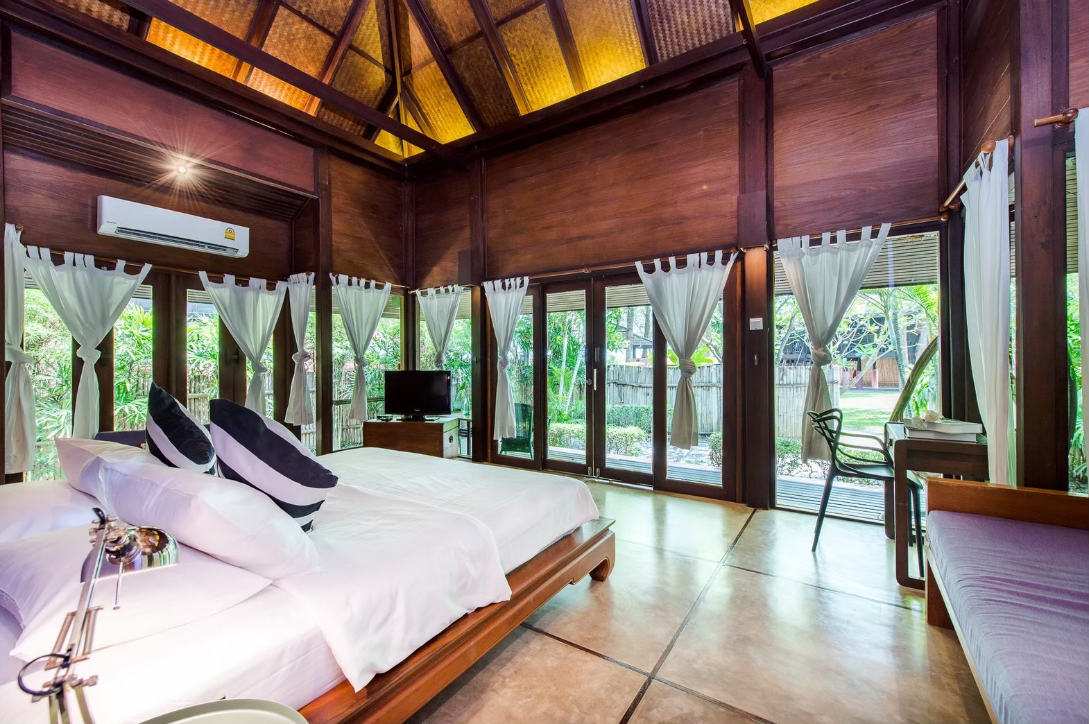 HR15062 บ้านพักติดทะเล The Le Valley Rimley Pranburi