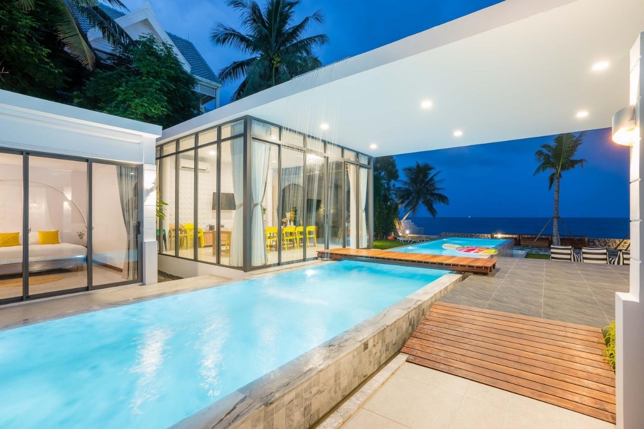 HR15058 บ้านพักติดทะเลชะอำ The Coze Sea Beachfront Pool Villa Cha Am