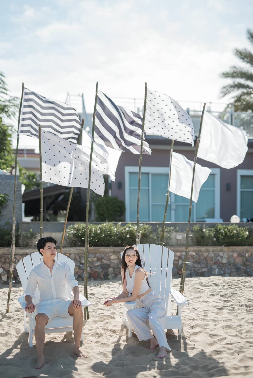 HR15045 บ้านพักติดทะเล The Moon Beach Villa