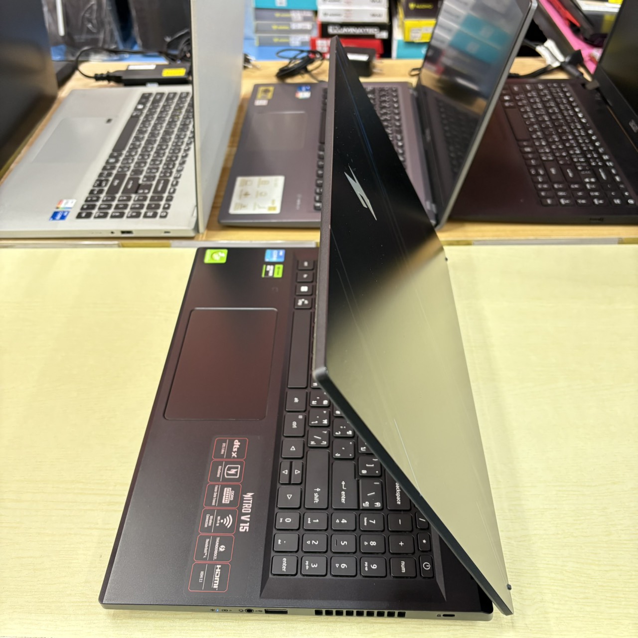 ACER NITRO V15 ANV15-51-578S สภาพเครื่อง 90% ประกันศูนย์ Onsite 29/09/2026 และ ประกัน Advice 17/12/2026