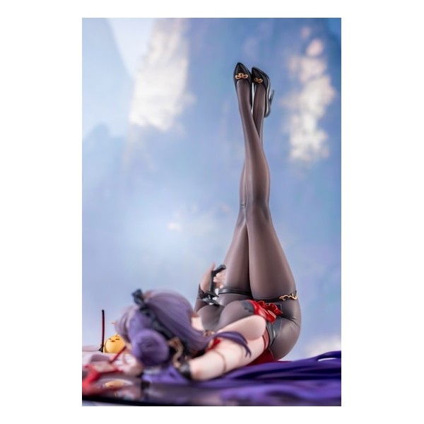 เปิดจอง : Ying Swei Frolicking Flowers Verse I