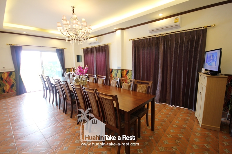 HR 5008 บ้านสุวรรณ 2 โต๊ะพูล คาราโอเกะ + ไฟเทค