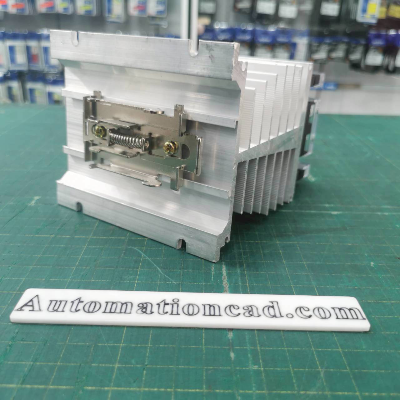 โซลิดสเตต พร้อมฮีทซิงค์ CELDUC SVT965960E Heat shrink อลูมิเนียมระบายความร้อน