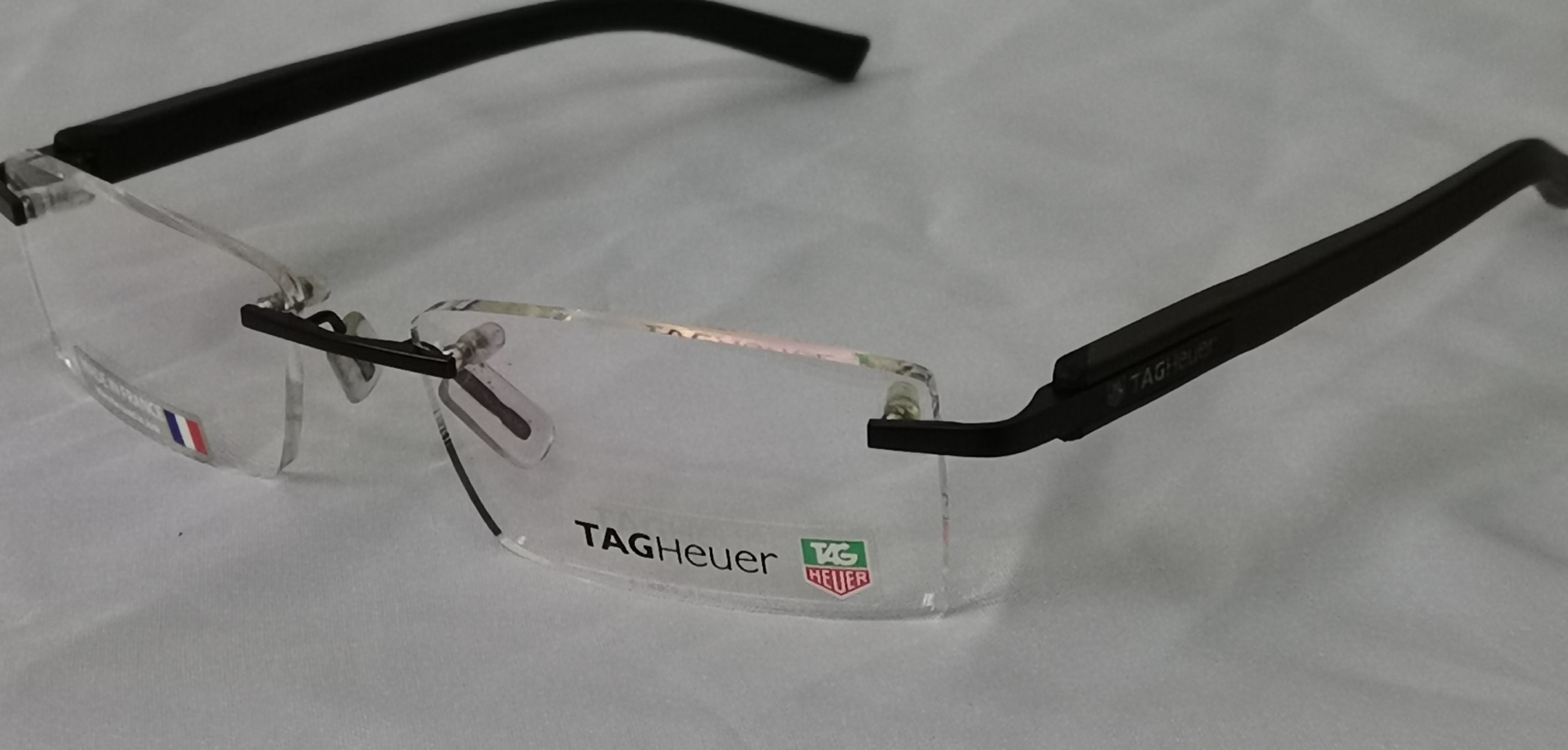 TH 8109 Reflex 3 003 โปรโมชั่น กรอบแว่นตาพร้อมเลนส์ HOYA ราคา 8,900 บาท