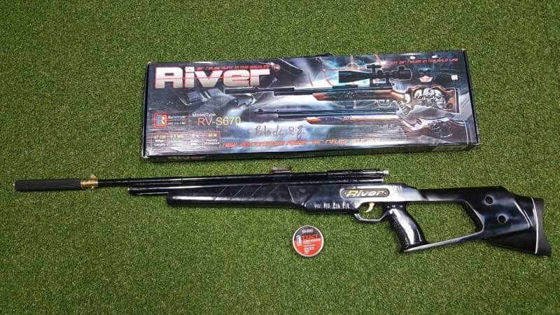 New.ปืนอัดลมปั๊มอินโดSharp River 5.5mm.cal. Slide Pump Air Rifle เบอร์ 2 ✔แรง 600Fps. ✔Body Wood ไม้ ✔Slide Pump 3-9 ครั้ง ✔ป้อนกระสุนทีละนัดยิง ✔ลำกล้อง Barrel 67cm ✔มาพร้อมศูนย์หน้า-หลัง ✔หวังผล 25-35m.ไก