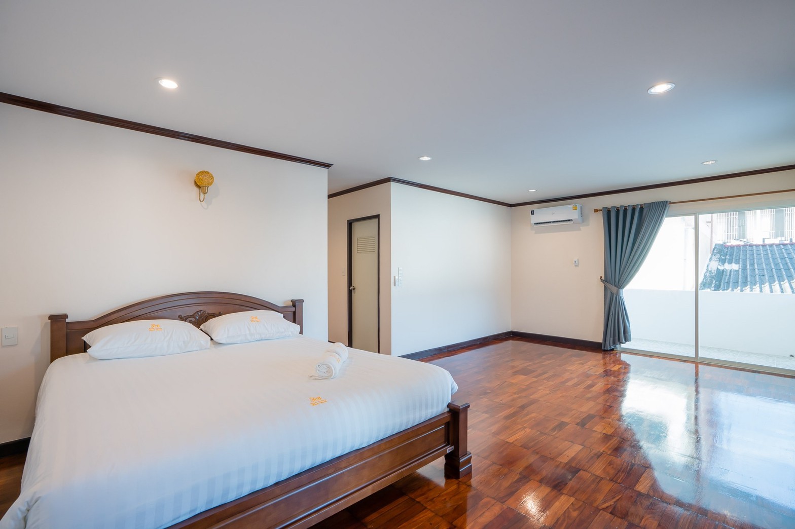 HR15067 บ้านพักใกล้ทะเลชะอำ The Great Beach Pool Villa Cha Am