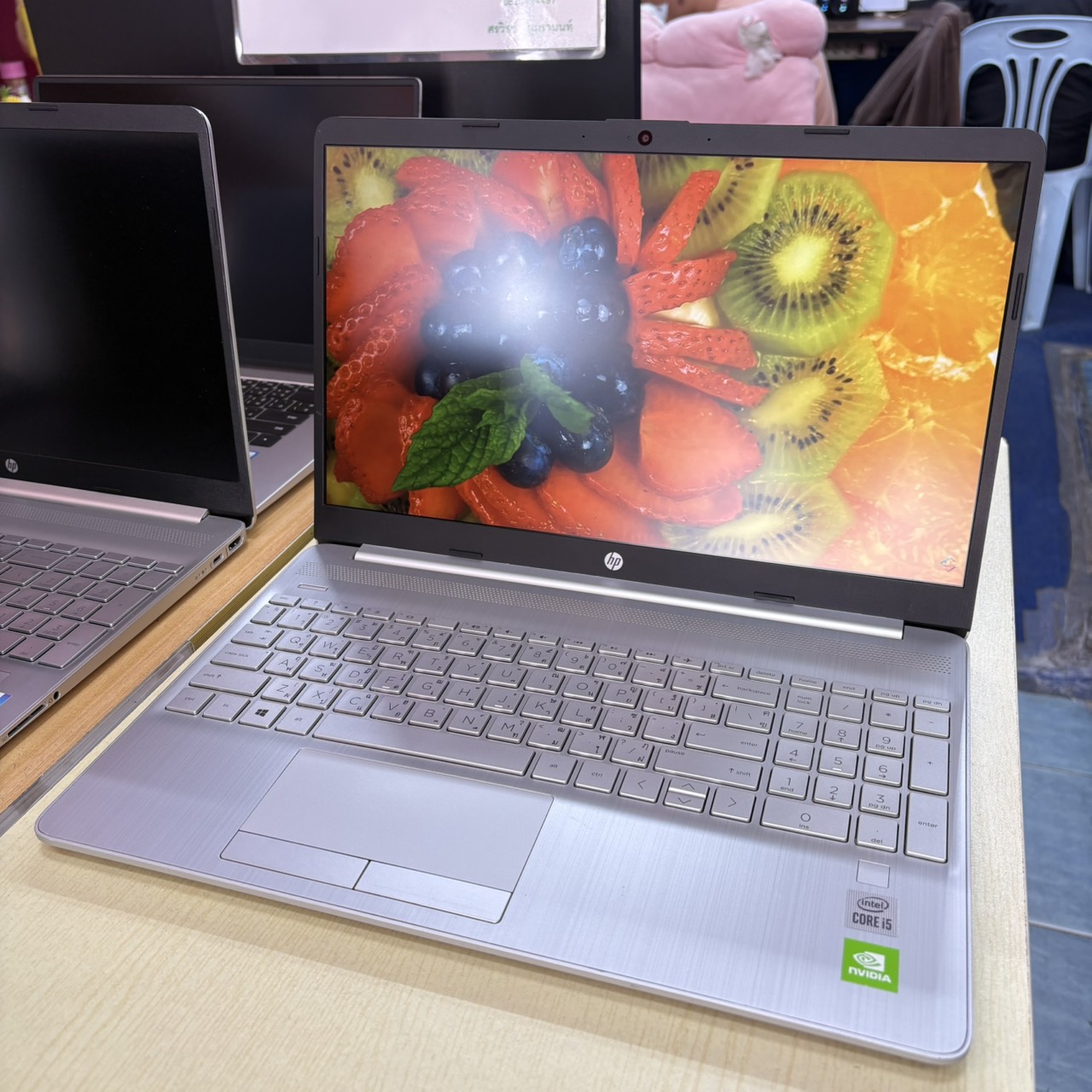 HP 15S – DU2057TX สภาพเครื่อง 85%
