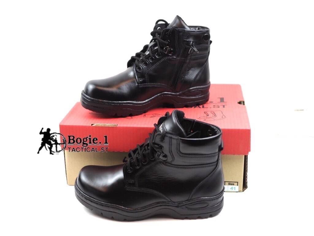 New.Bogie1 รองเท้าหุ้มข้อสั้นสีดำ รุ่น POLICE SHOES (PS) รุ่นมีซิปข้าง รองเท้าหุ้มข้อสั้นสีดำ รุ่น POLICE SHOES (PS) รุ่นมีซิปข้าง -รองเท้าสำหรับใส่ชุดเครื่องแบบตำรวจ(รุ่นใหม่) -มีซิปข้าง เพิ่มความสะดวกในการใส่-ถอด -รองเท้าพื้นยางกันลื่นมีความยืดหยุ่นสูง