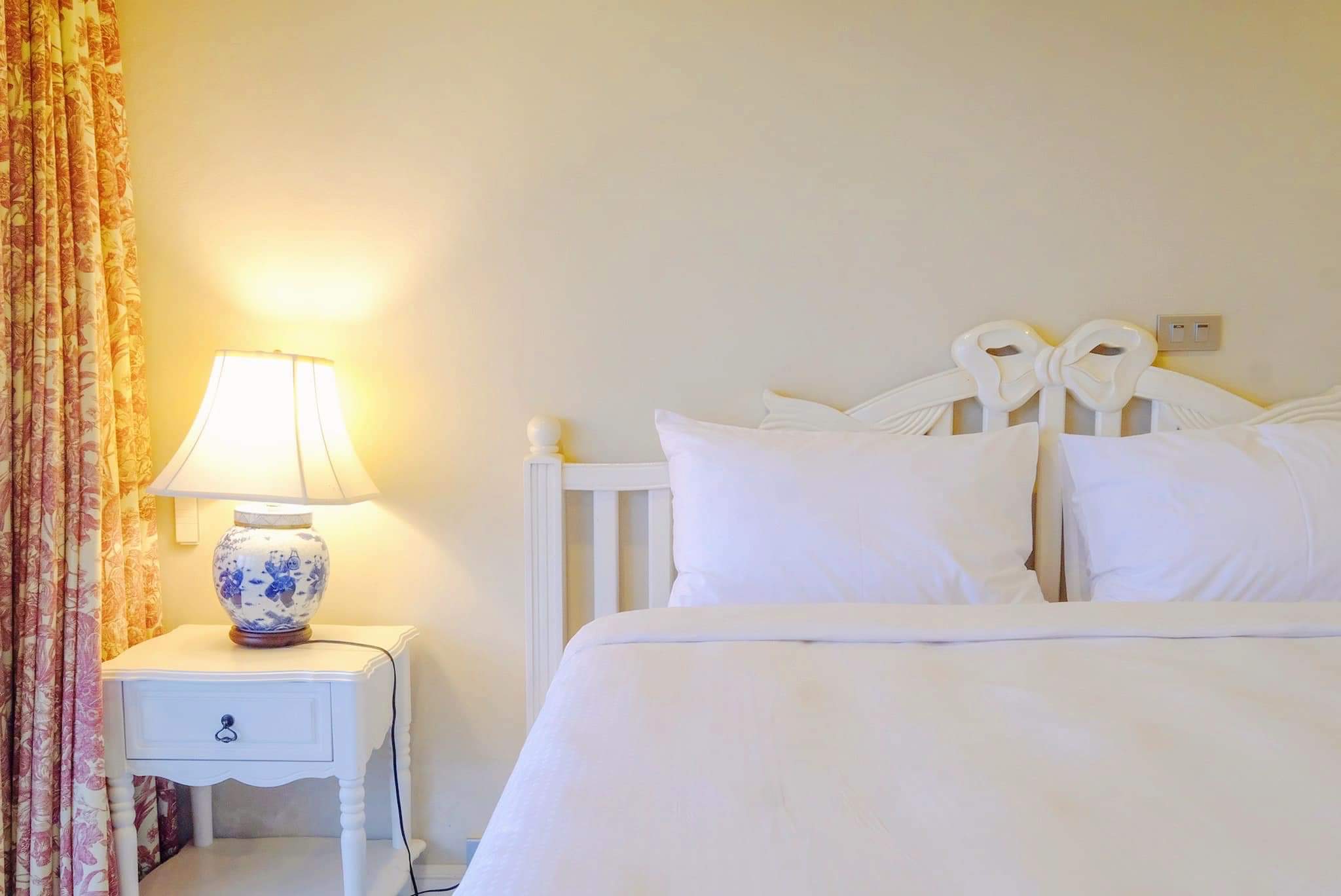 HR15007 บ้านพักติดทะเล บลูร็อค วิลล่า แอทปราณฯ บ้านเดี่ยวติดทะเล สระส่วนตัว เดินลงทะเลได้เลย