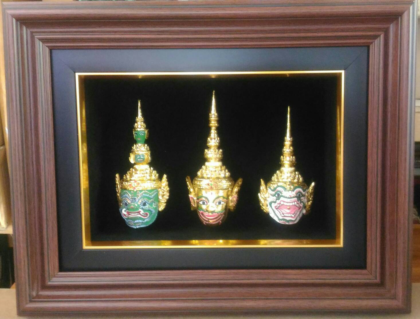 กรอบรูปหัวโขน 3 มิติ