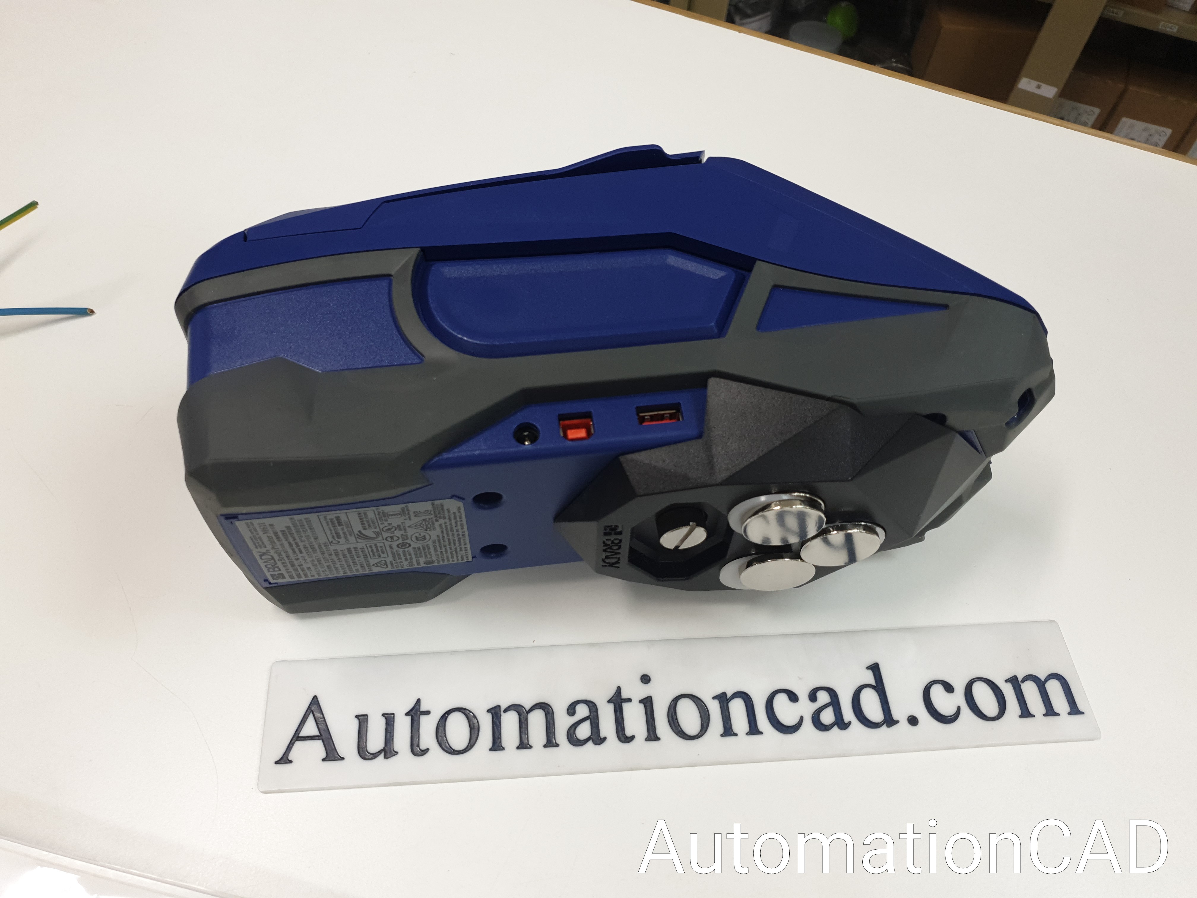 เครื่องพิมพ์สติ๊กเกอร์ BRADY M611 - BRADY LABEL PRINTER