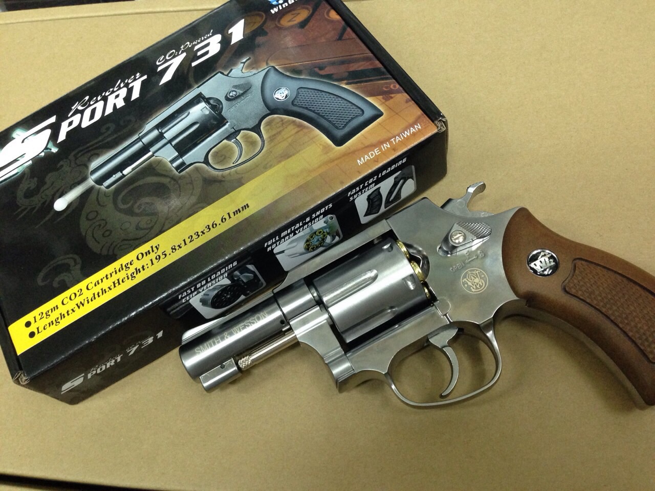 ปืนลูกโม่ 2.5 นิ้ว Sheriff M36 อัดแก๊ส Co2 สีเงิน - WinGun 731