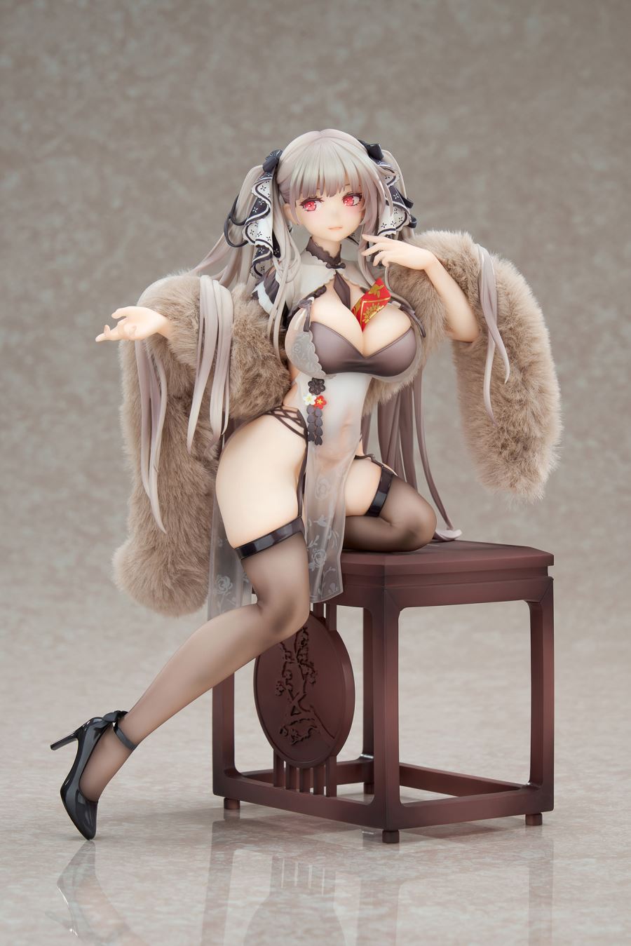 เปิดจอง : Azur Lane Formidable Still Illustration Ver. 1/7 Scale Painted Figure
