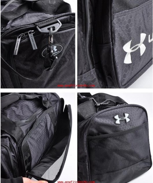 (สินค้าหมดแล้วค่ะ)B-002กระเป๋าunder armour Sports bag Gym Bags สีดำ กระเป๋าฟิตเนส กีฬา เดินป่า