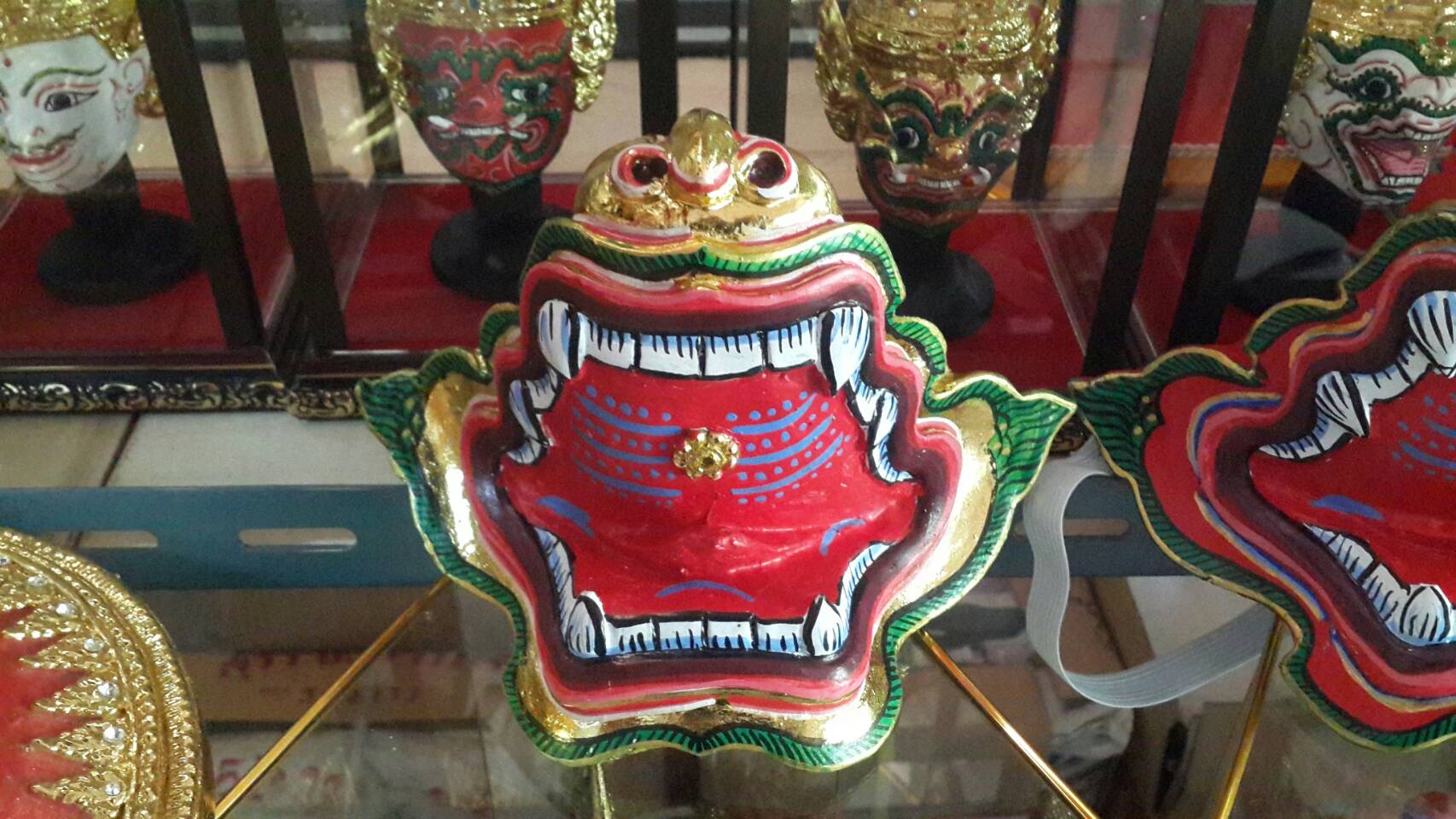 หน้ากาก ปากลิง