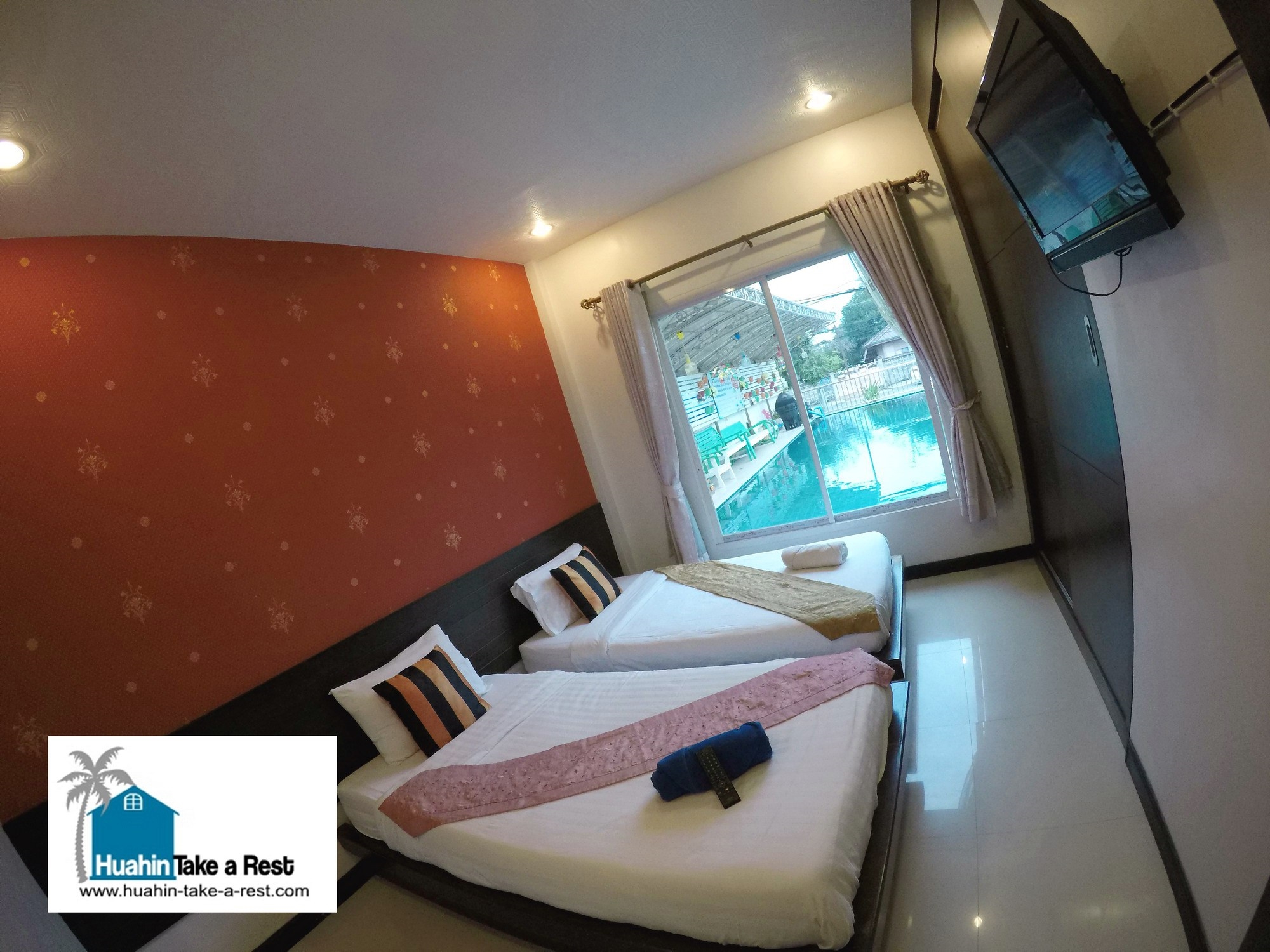 HR 15005 บ้านพักหัวหิน บ้านแนบเคหาสถ์ ใกล้ทะเล 50เมตร