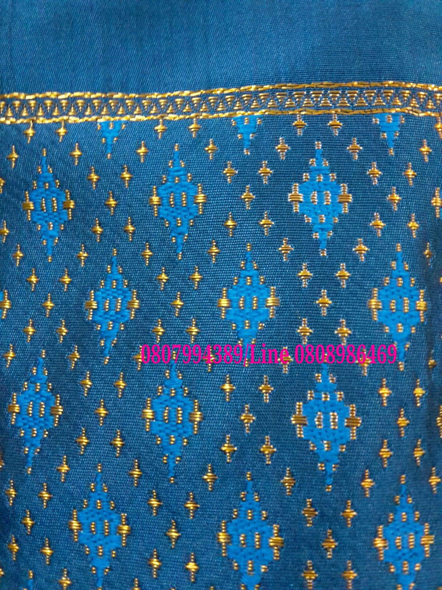 ผ้าซิ่นสำเร็จรูปผ้าซิ่นลาวแบบป้ายเลื่อนตะขอ ผ้าถุงสำเร็จรูป ผ้าซิ่นตีนจกไหมลาวสีฟ้าเมทอลลิค