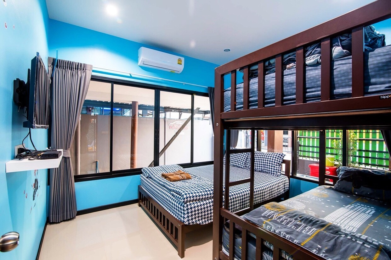 HR 5002 บ้านพักชะอำ บ้านไรโน่