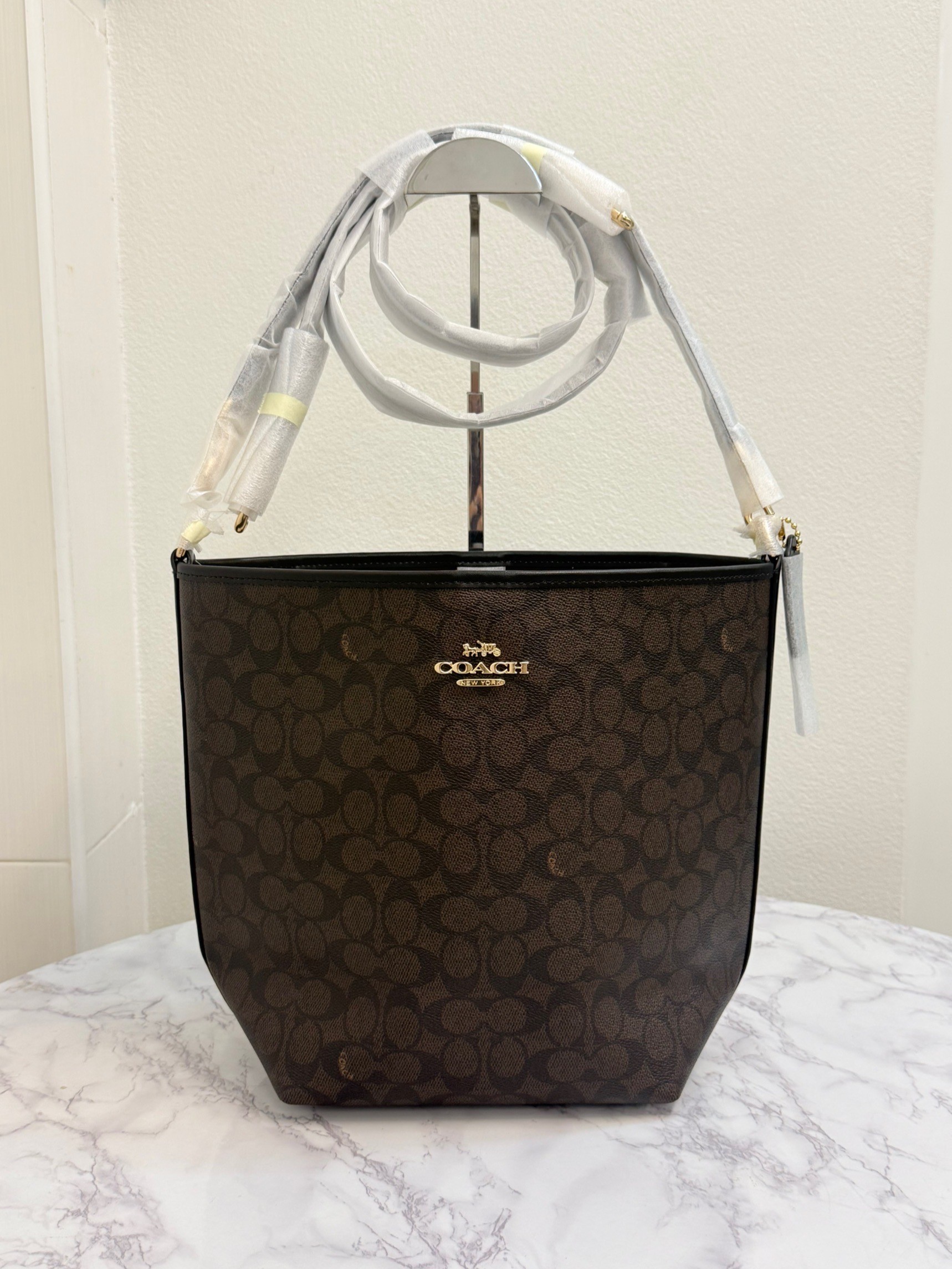 กระเป๋า Coach แท้ รุ่นCT802