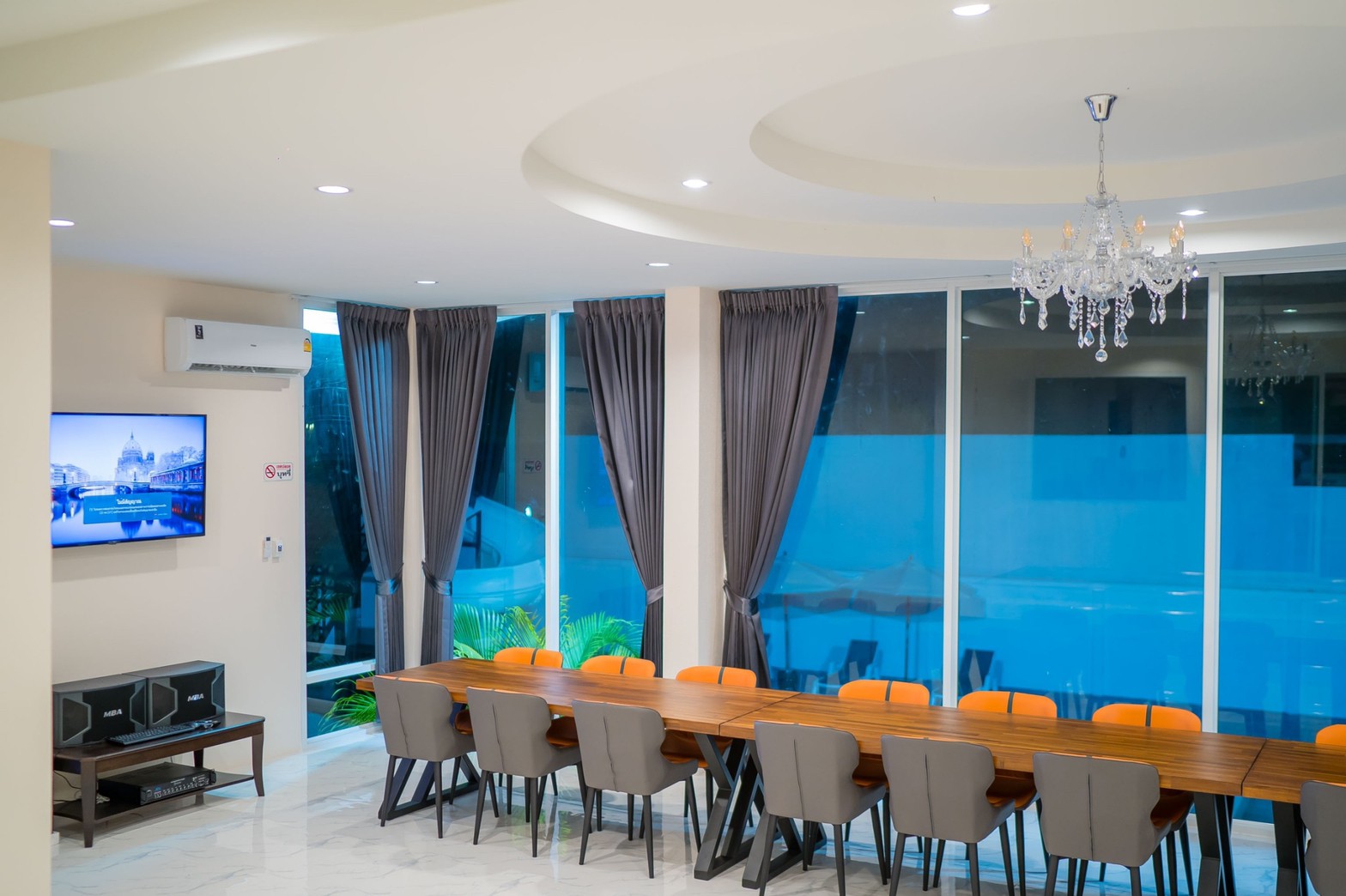 HR15067 บ้านพักใกล้ทะเลชะอำ The Great Beach Pool Villa Cha Am