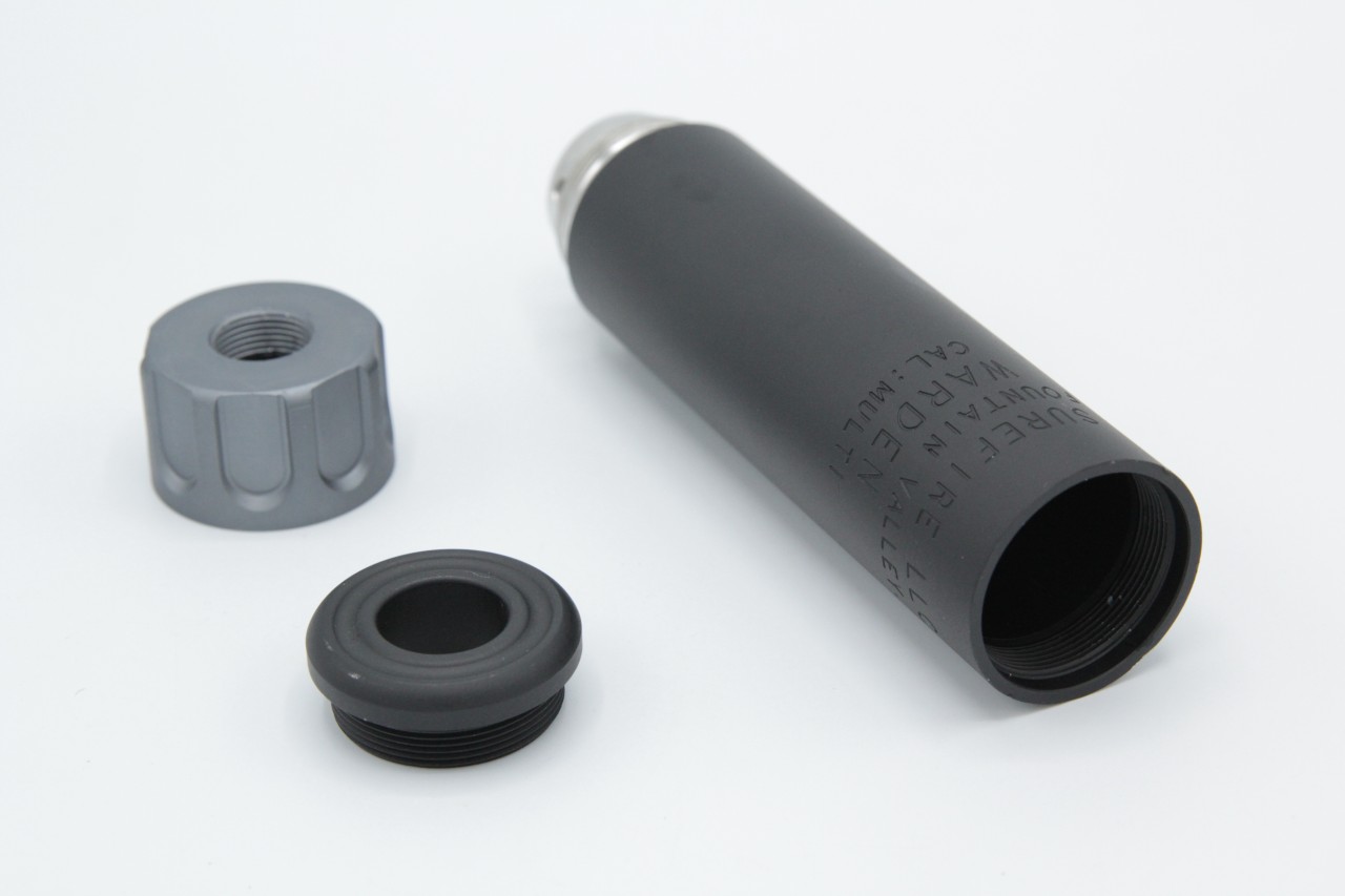เก็บเสียง ยี่ห้อ Surefire รุ่น Warden 5.5” น้ำหนัก : 145 กรัม ขนาด : เส้นผ่านศูนย์กลางด้านนอก 3.4cm. , เส้นผ่านศูนย์กลางด้านใน 2.7cm. คุณสมบัติ : #ผลิตจากโลหะเนื้อหนา #เกรียว 14ซ้าย (สำหรับปืนบีบีกันเท่านั้น) #ถอดประกอบง่าย ติดตั้งง่าย #สามารถนำไส้เครื่อง