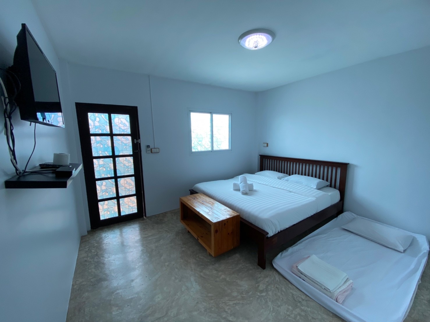 HR15047 บ้านพักติดทะเล The Zarento beach