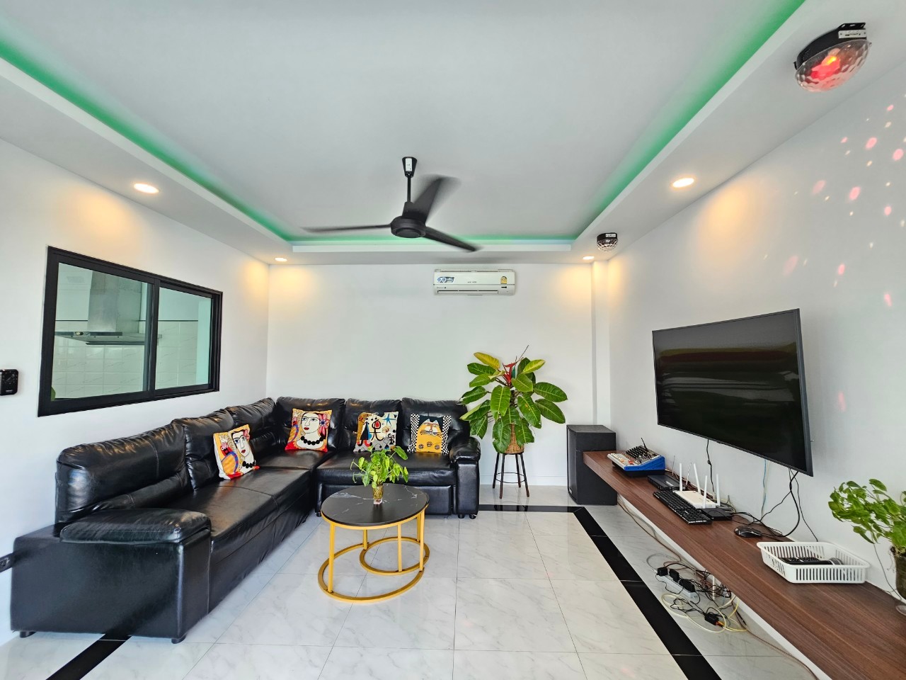 HR4004 บ้านพักหัวหิน Club House Hua Hin Pool Villa