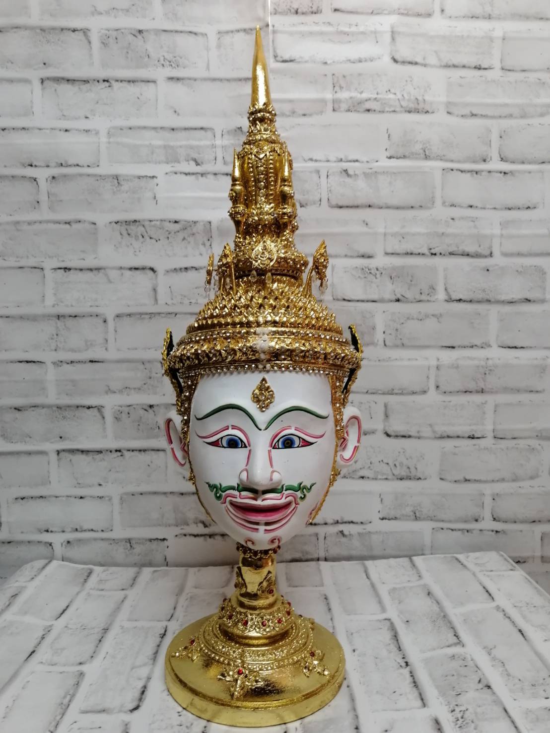 พระปัญจะสิงขร ขนาดผลส้มโอ (เกรดพรีเมี่ยม) พร้อมฐานปิดทองประดับเพชร