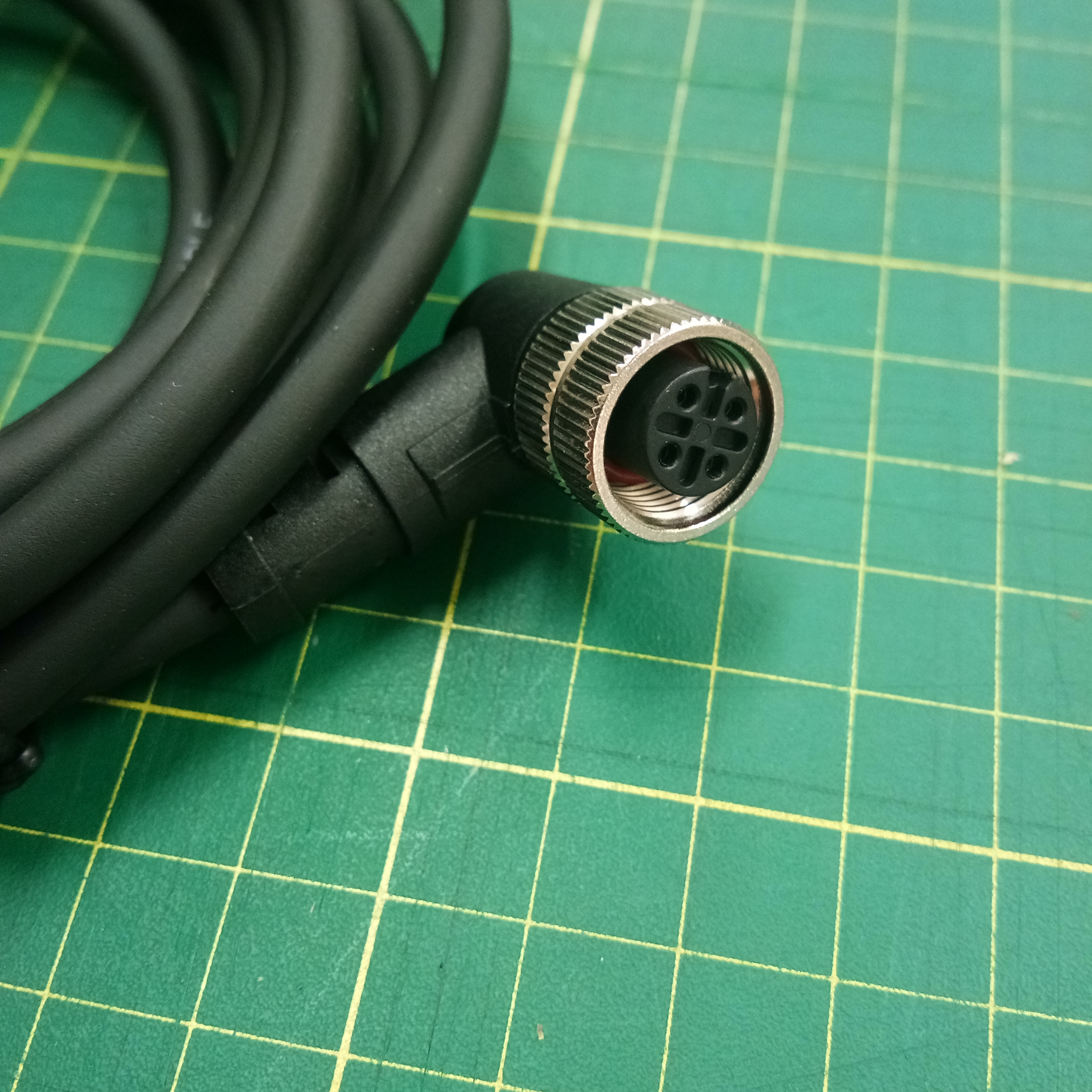 สายพร้อม CONNECTOR (PUR) แบบงอ90 เกลียว M12 ตัวเมีย แบบ 4 ขา ยาว 2m.
