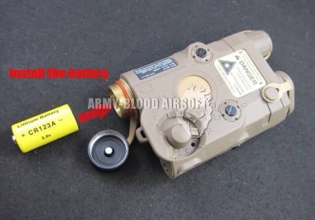 New.AN/PEQ-15 GREEN Laser Aiming Device With Flashlight สีดำ สีทราย ราคาพิเศษ