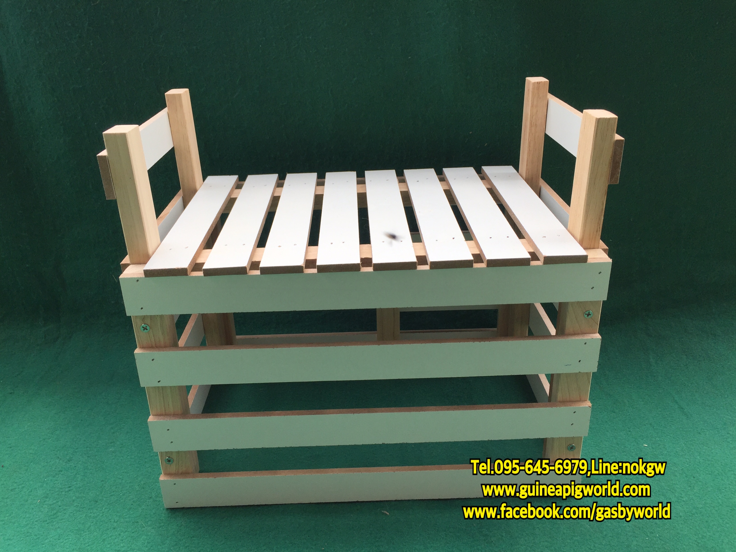 บ้านไม้ระแนง 23x36xh.31cm.สำหรับสัตว์เล็ก เปิดพื้นบนได้ ไม่ร้อนอบ ไว้มุดเล่น